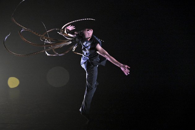 Birdy (8 Dancers) 3